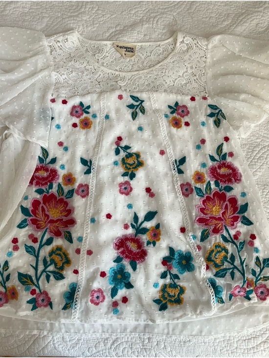 Savanna Jane Tops - Savanna Jane White Floral Embroidered Blouse with Puff Sleeves GORGEOUS